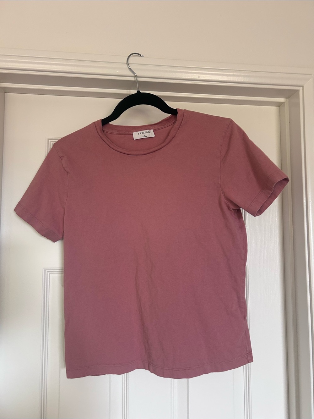 Babaton Short-Sleeve Crewneck Tee in Mauve Pink